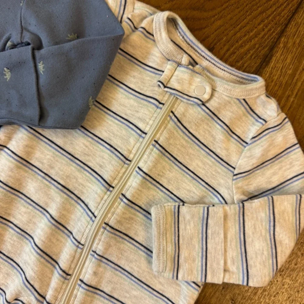Carter's Baby Boy Sleepers Newborn Sleep N Play Clothes Lot Bundle Food Trucks